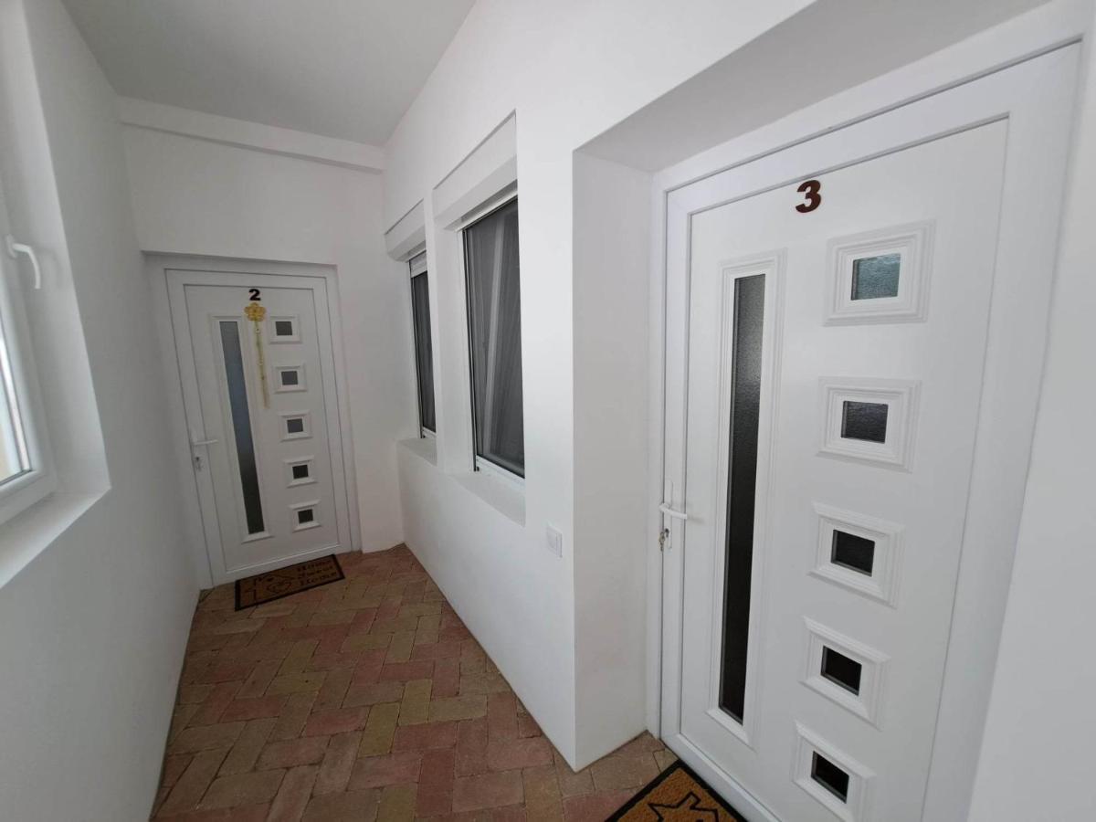 Milla Apartmanok Eger Exterior photo